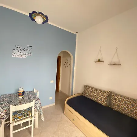 La Casetta Di Azzurra Апартаменты